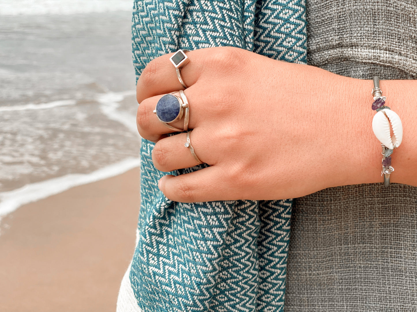 Round Silver Reversible Ring