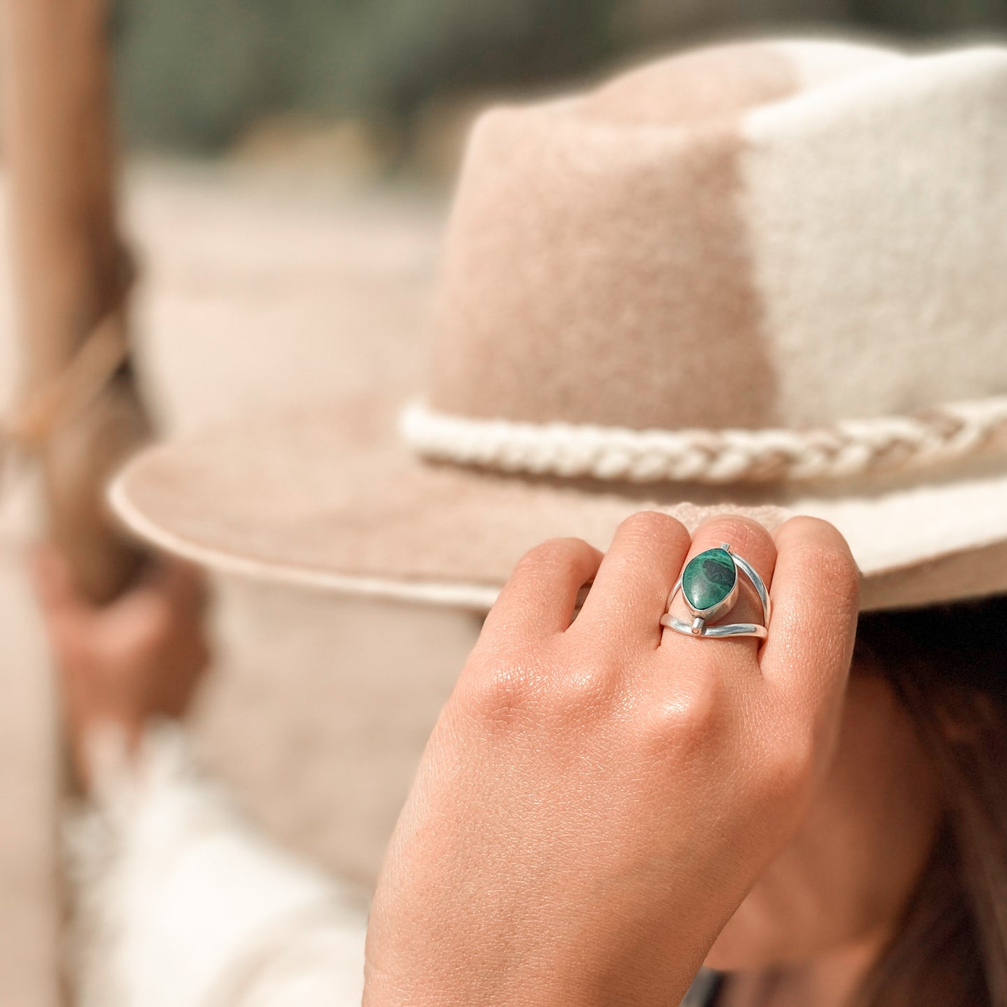 Eye Shape Silver Reversible Ring