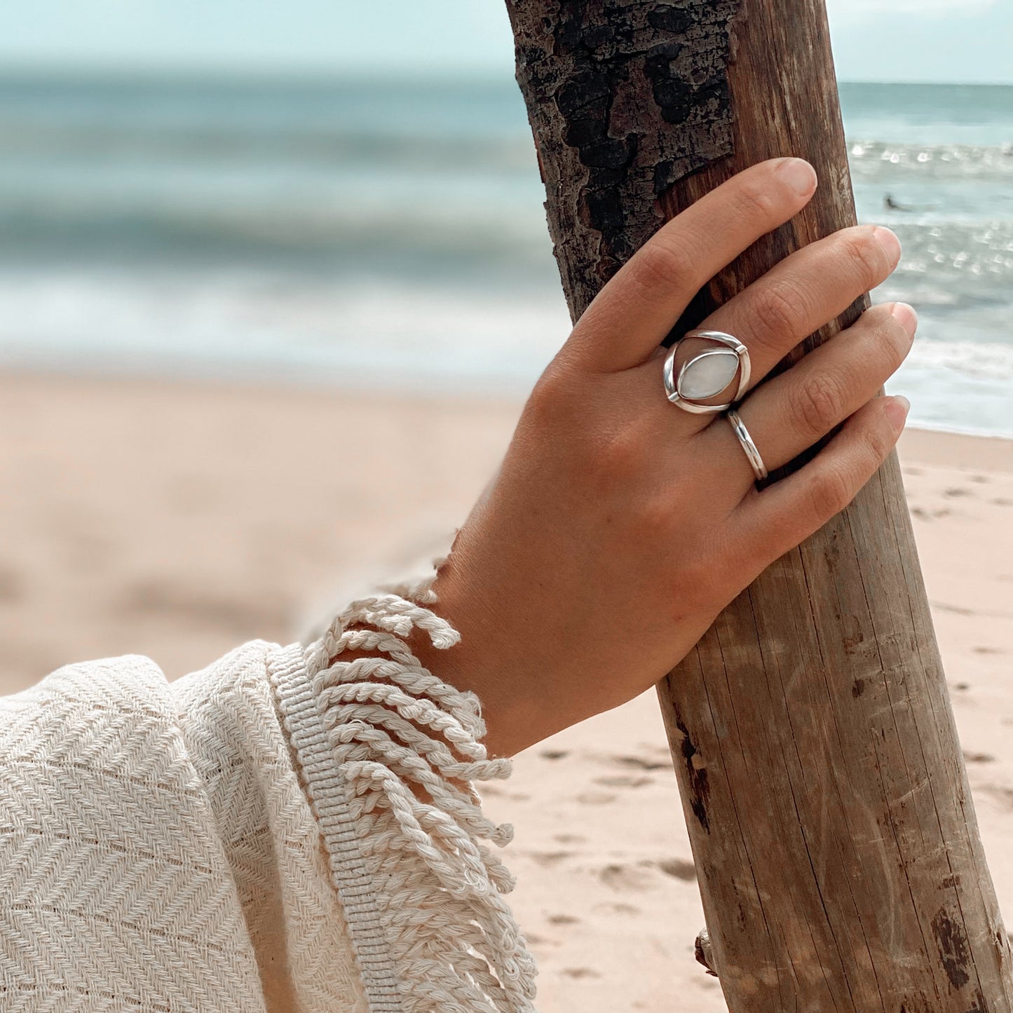 Eye Shape Silver Reversible Ring